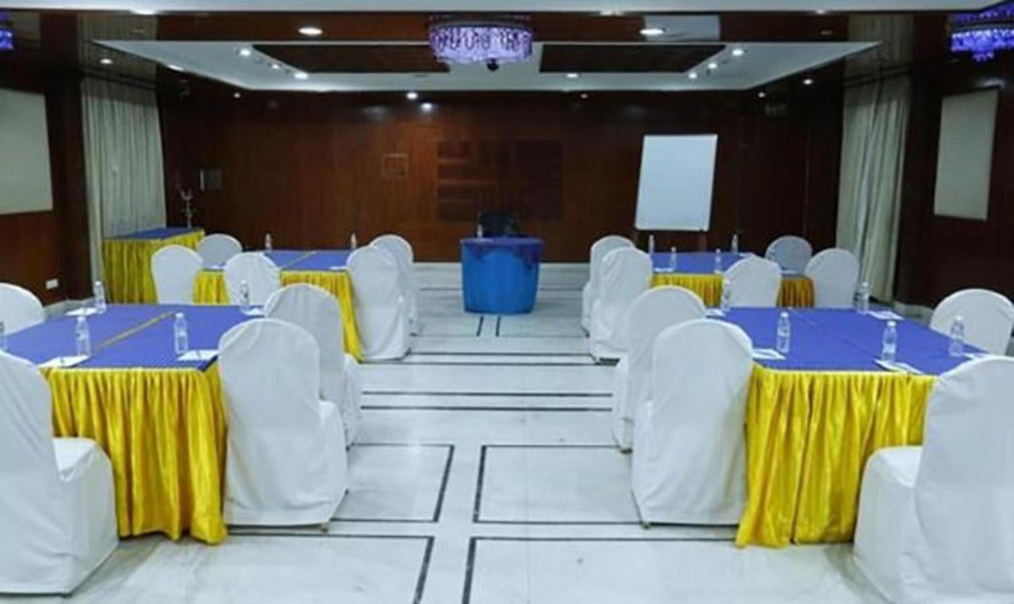 Fabhotel Prime Chennai Deluxe エクステリア 写真