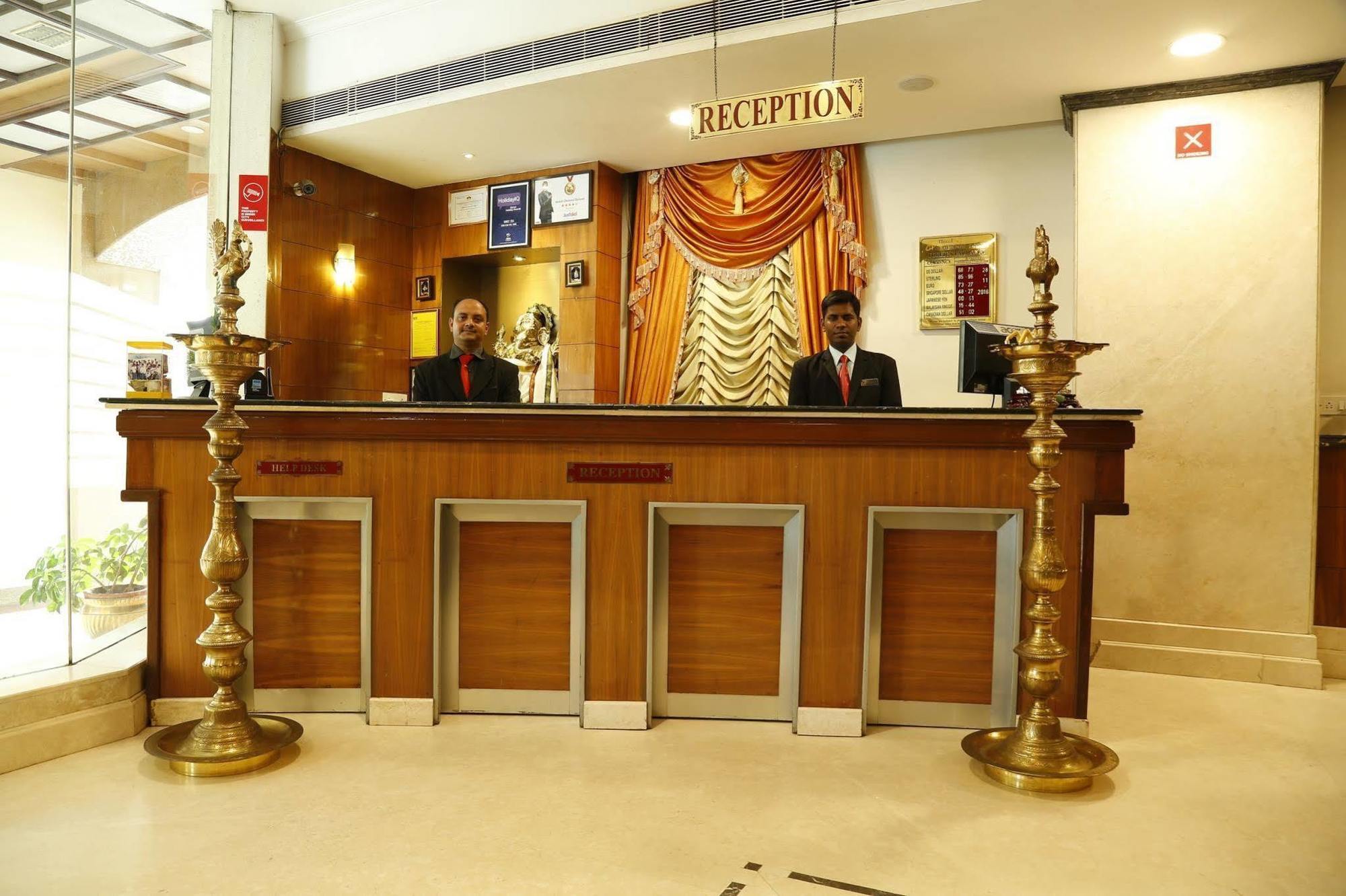 Fabhotel Prime Chennai Deluxe エクステリア 写真
